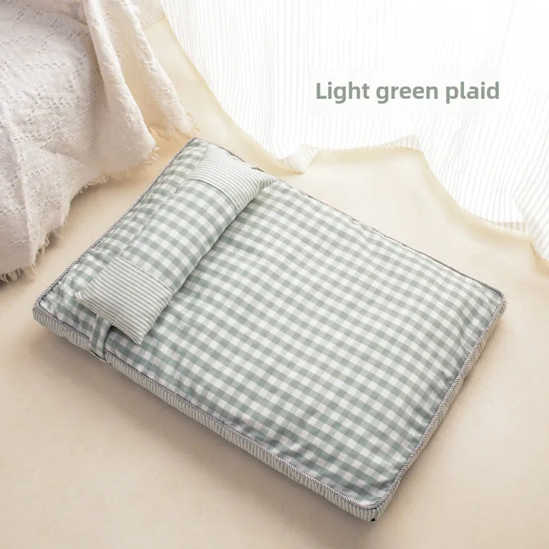 Removable and washable kennel dog mat